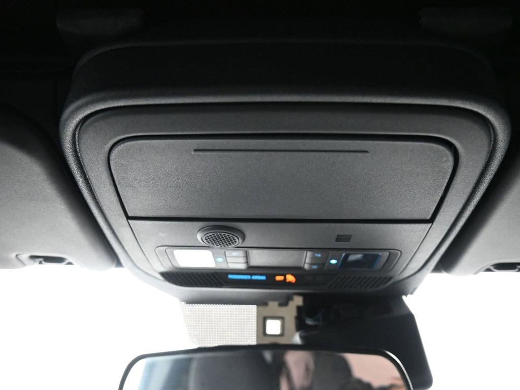 Used 2021 Ford Bronco Base image 17