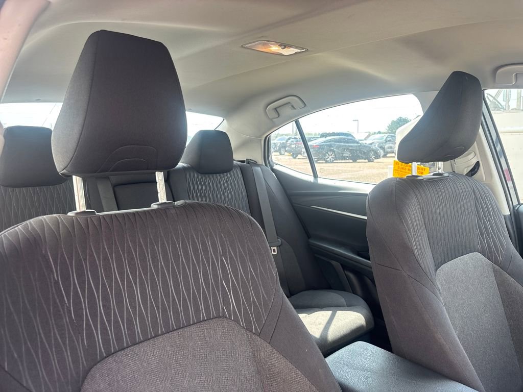 Used 2025 Toyota Camry LE image 16