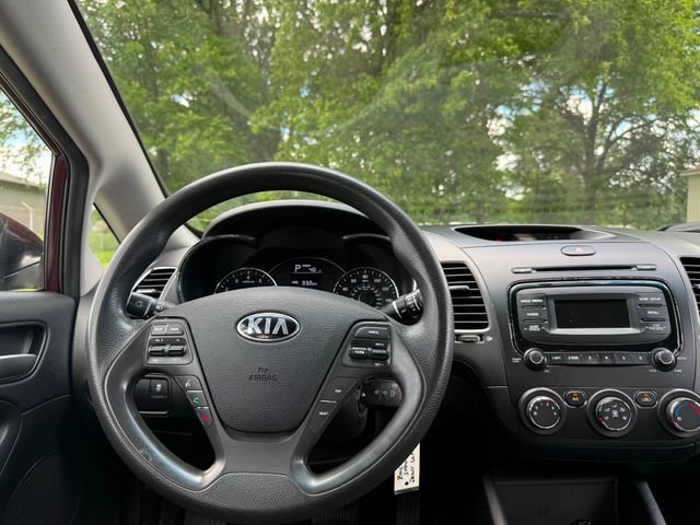 Used 2018 Kia Forte LX FWD image 9