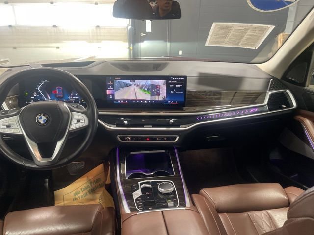 Used 2025 BMW X7 xDrive40i image 26
