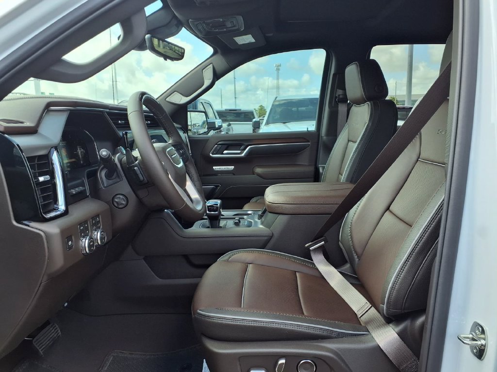 New 2026 GMC Sierra 1500 Denali AWD/4WD image 12