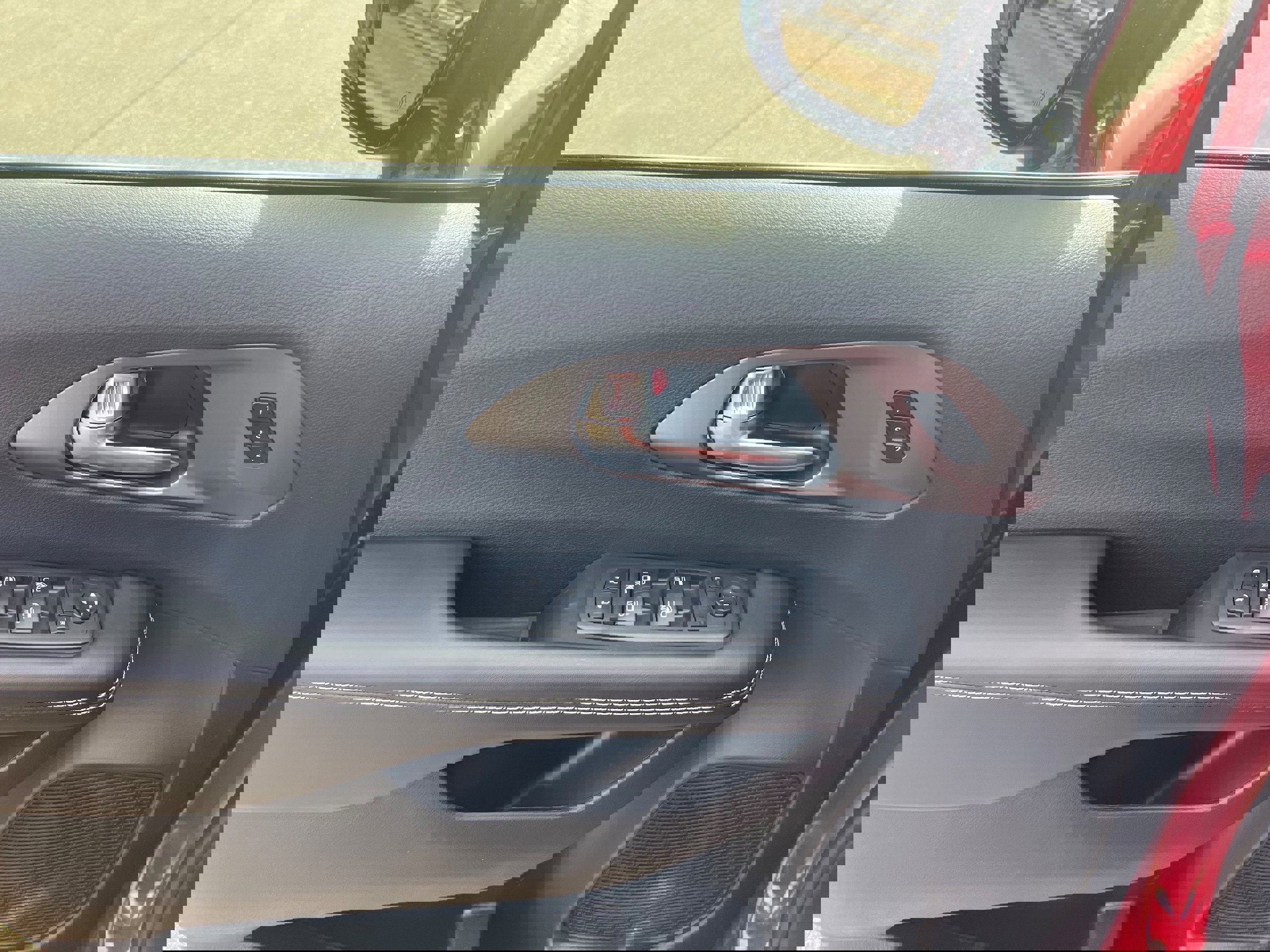 New 2026 Chrysler Pacifica Select image 11