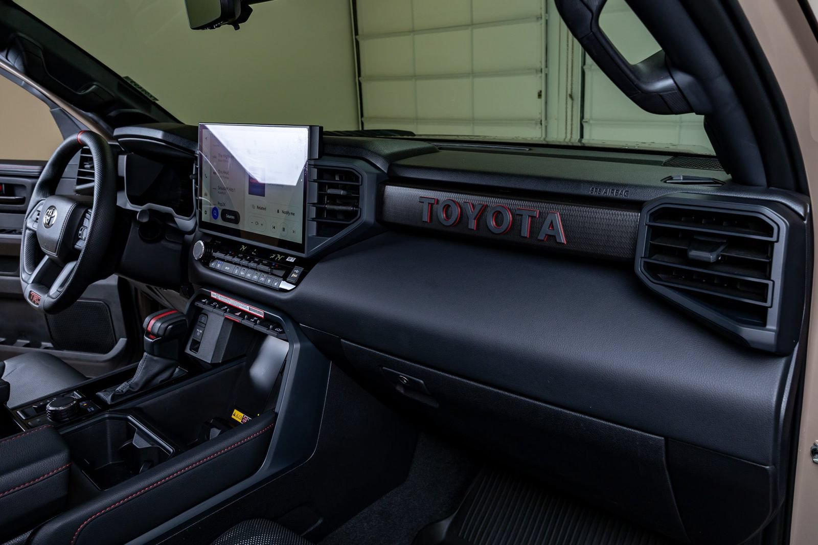 Used 2025 Toyota Tundra TRD Pro AWD/4WD image 18