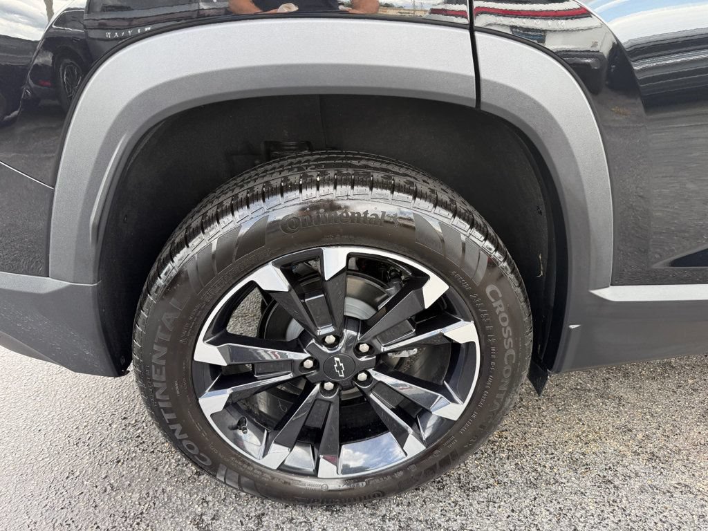 Used 2026 Chevrolet Equinox RS w/ Convenience Package III FWD image 39
