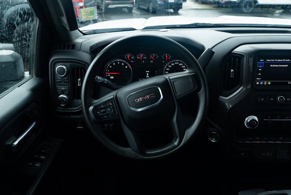 Used 2024 GMC Sierra 3500 Pro w/ Fleet Convenience Package image 11