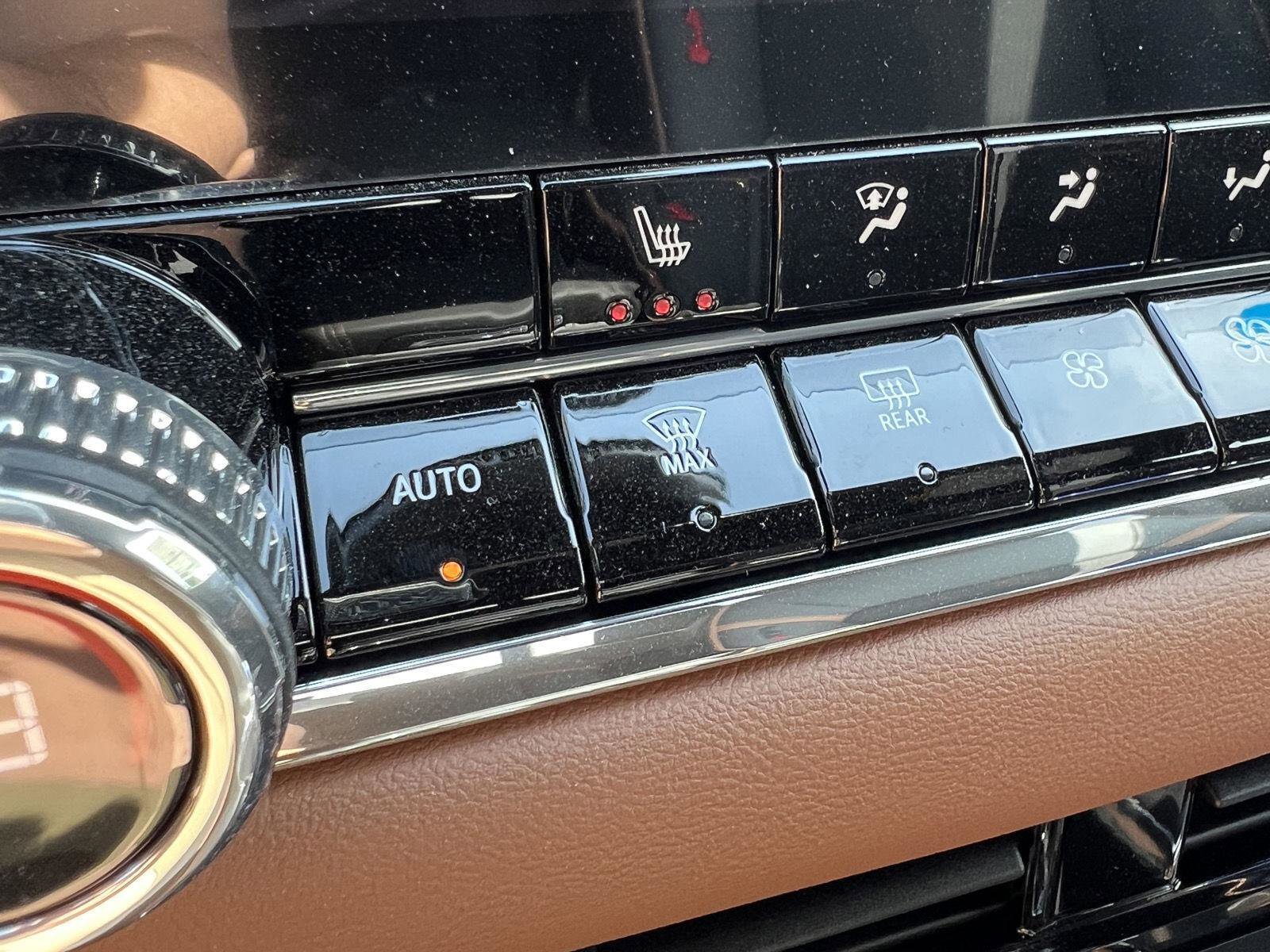 New 2026 GMC Canyon AT4 image 28