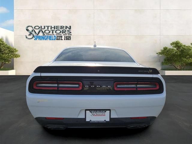 Used 2022 Dodge Challenger R/T Scat Pack RWD image 4