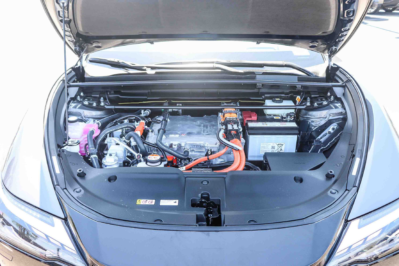 New 2026 Lexus RZ 450e AWD w/ Luxury Package image 15