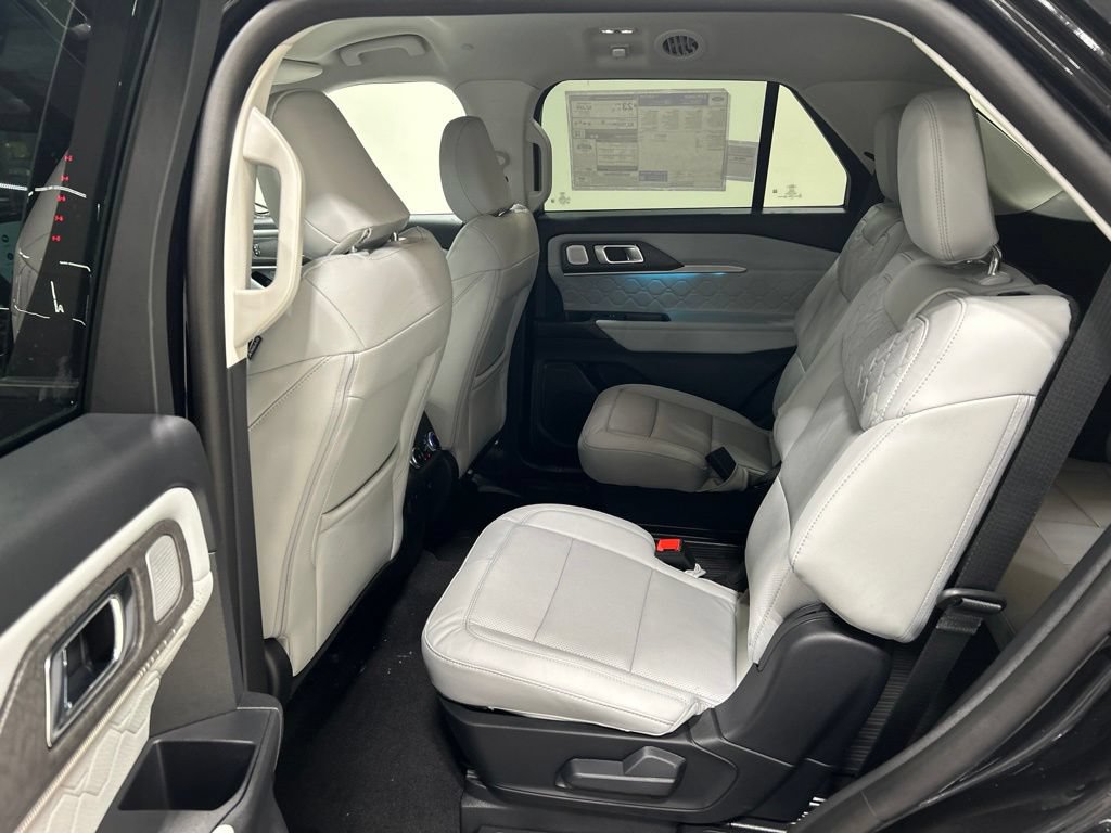 New 2026 Ford Explorer Platinum w/ LUX Leather Package AWD/4WD image 30