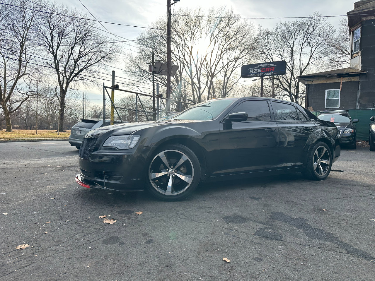 Used 2014 Chrysler 300 RWD image 6