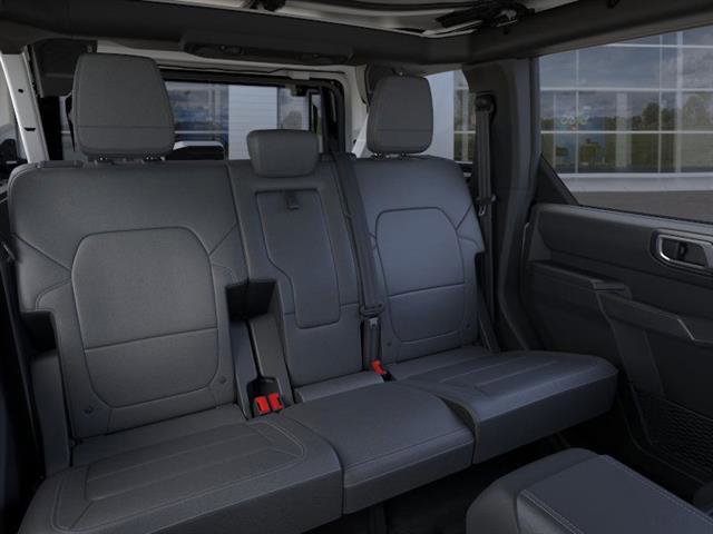 New 2026 Ford Bronco Outer Banks w/ Black Appearance Package image 14