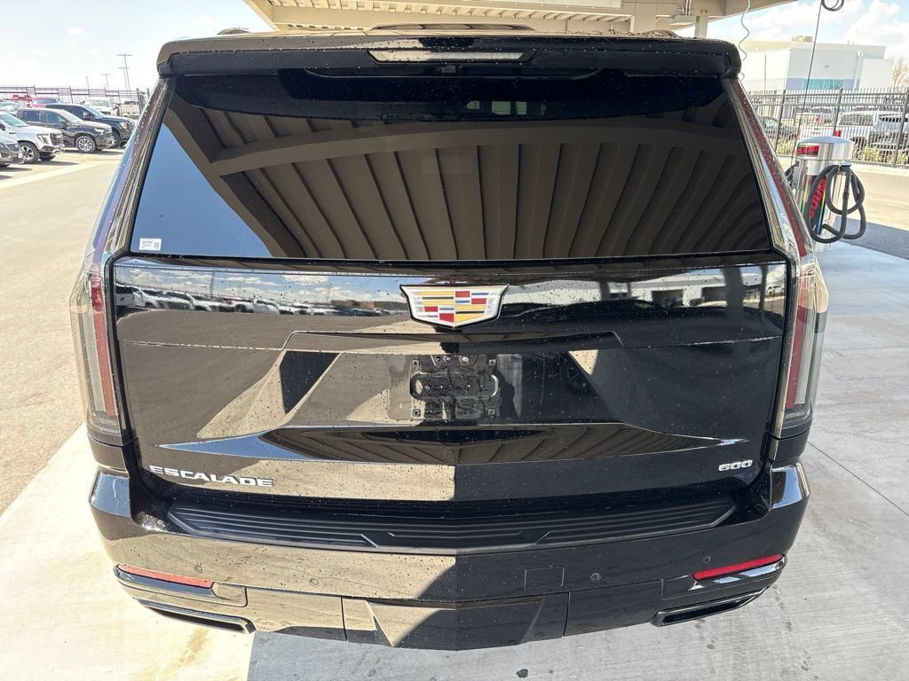 Used 2025 Cadillac Escalade Sport Platinum AWD/4WD image 7