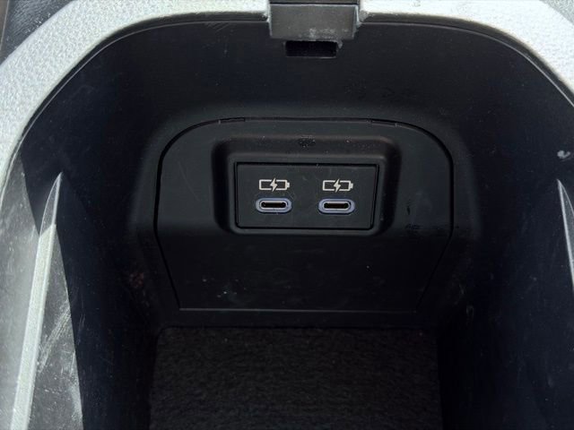 Used 2022 Toyota RAV4 XLE w/ Convenience Package AWD/4WD image 36