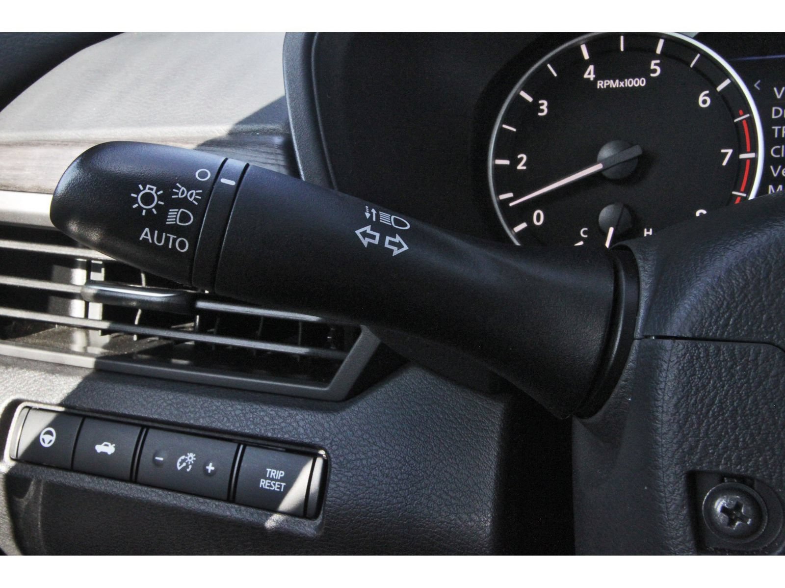 Certified 2025 Nissan Altima 2.5 SL AWD/4WD image 21