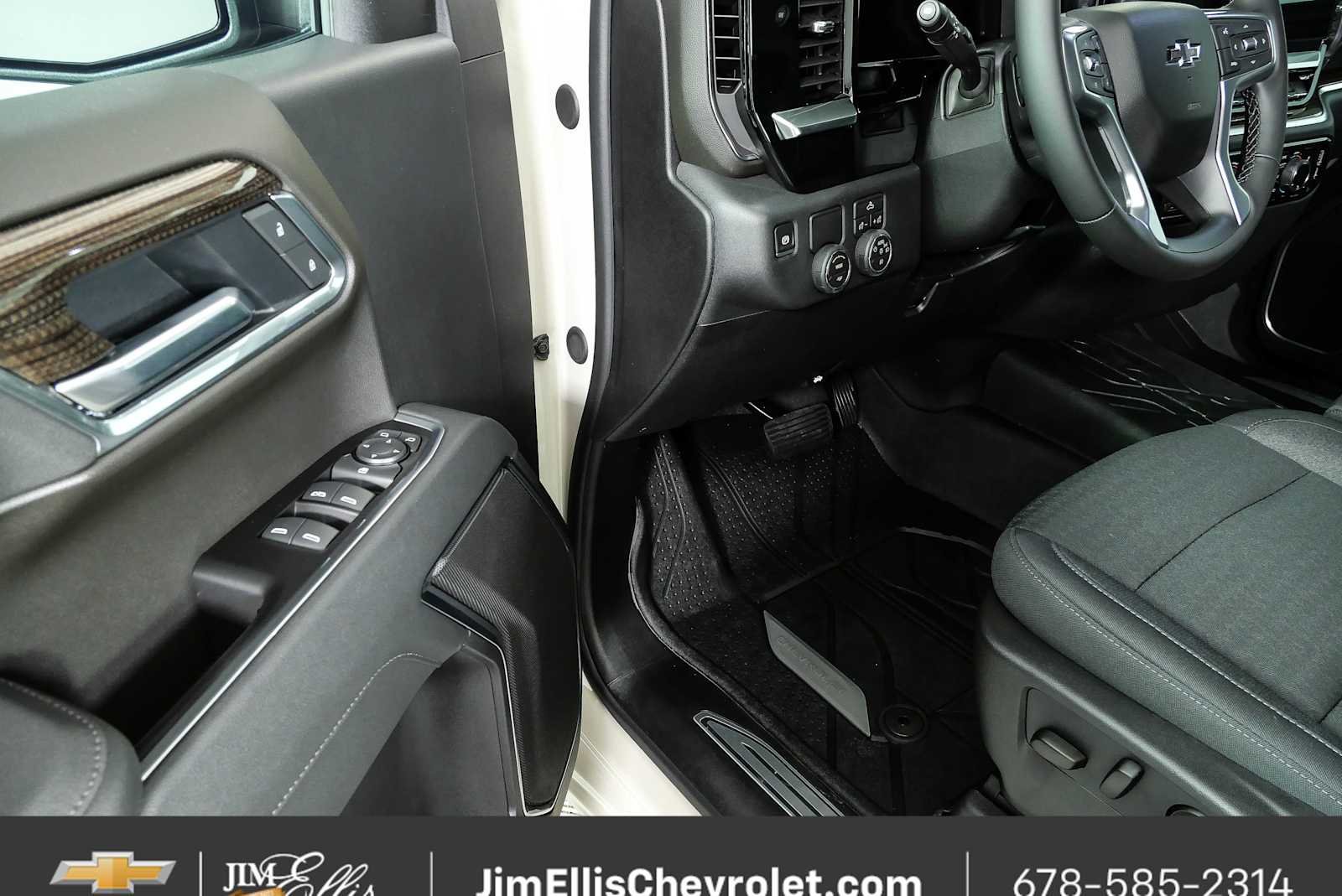 New 2026 Chevrolet Silverado 1500 RST w/ RST Select Package RWD image 7