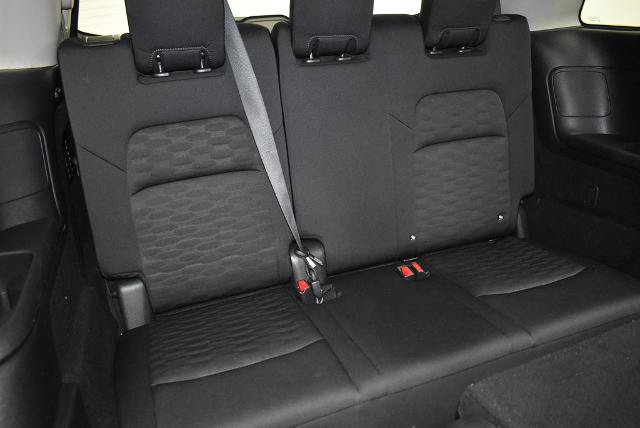 Certified 2025 Nissan Pathfinder SV FWD image 29