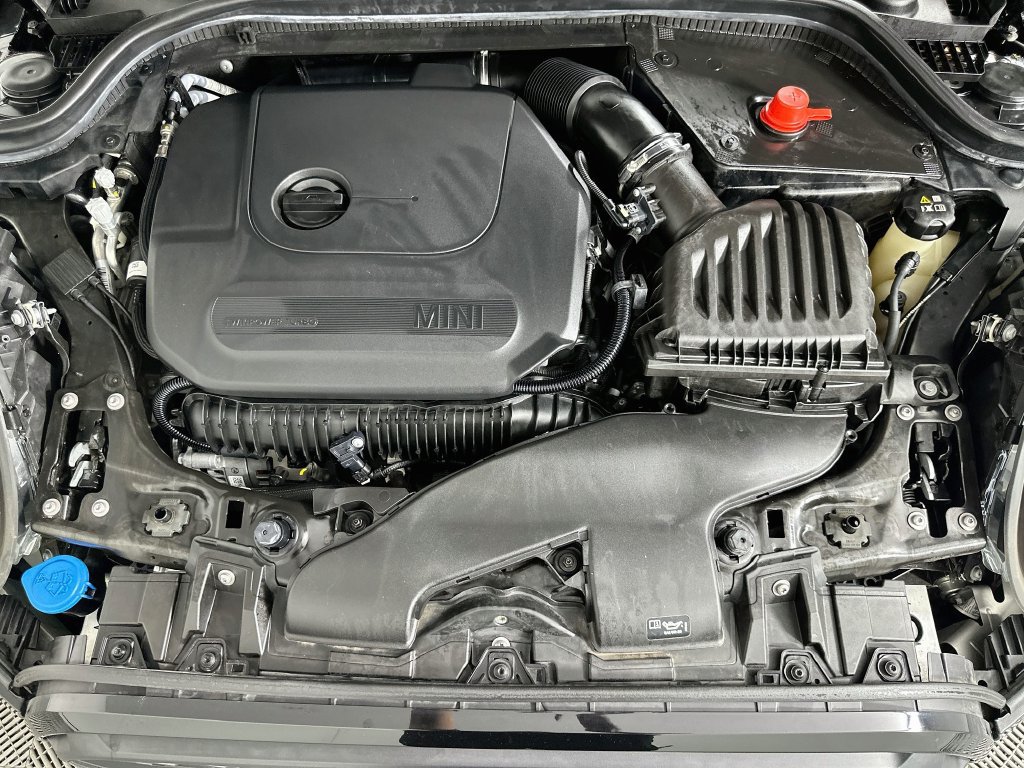 Used 2024 MINI Cooper S FWD image 29