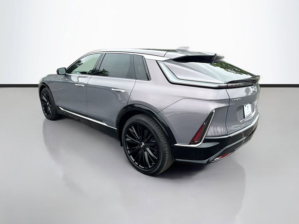 New 2025 Cadillac Lyriq Luxury w/ LPO, Floor Liner Package image 7