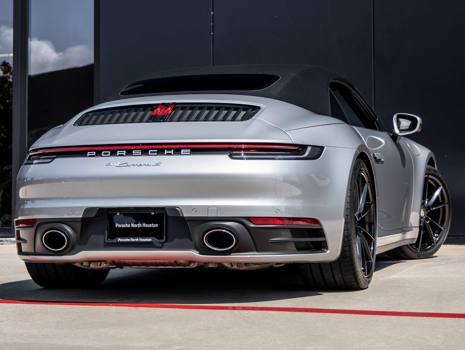 Certified 2023 Porsche 911 Carrera S RWD image 11