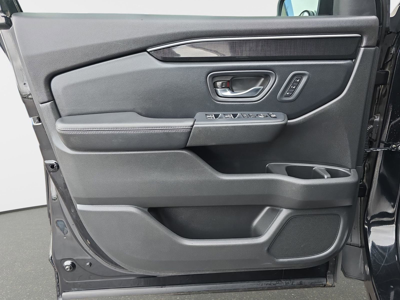 Used 2023 Honda Pilot Elite image 29