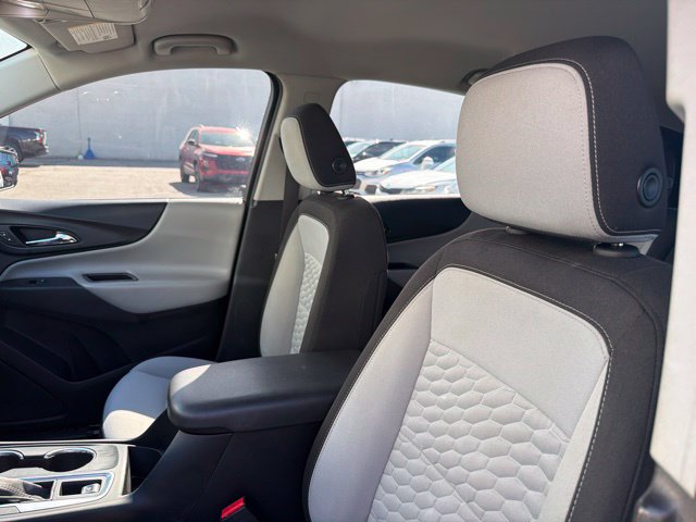 Used 2020 Chevrolet Equinox LT AWD/4WD image 13