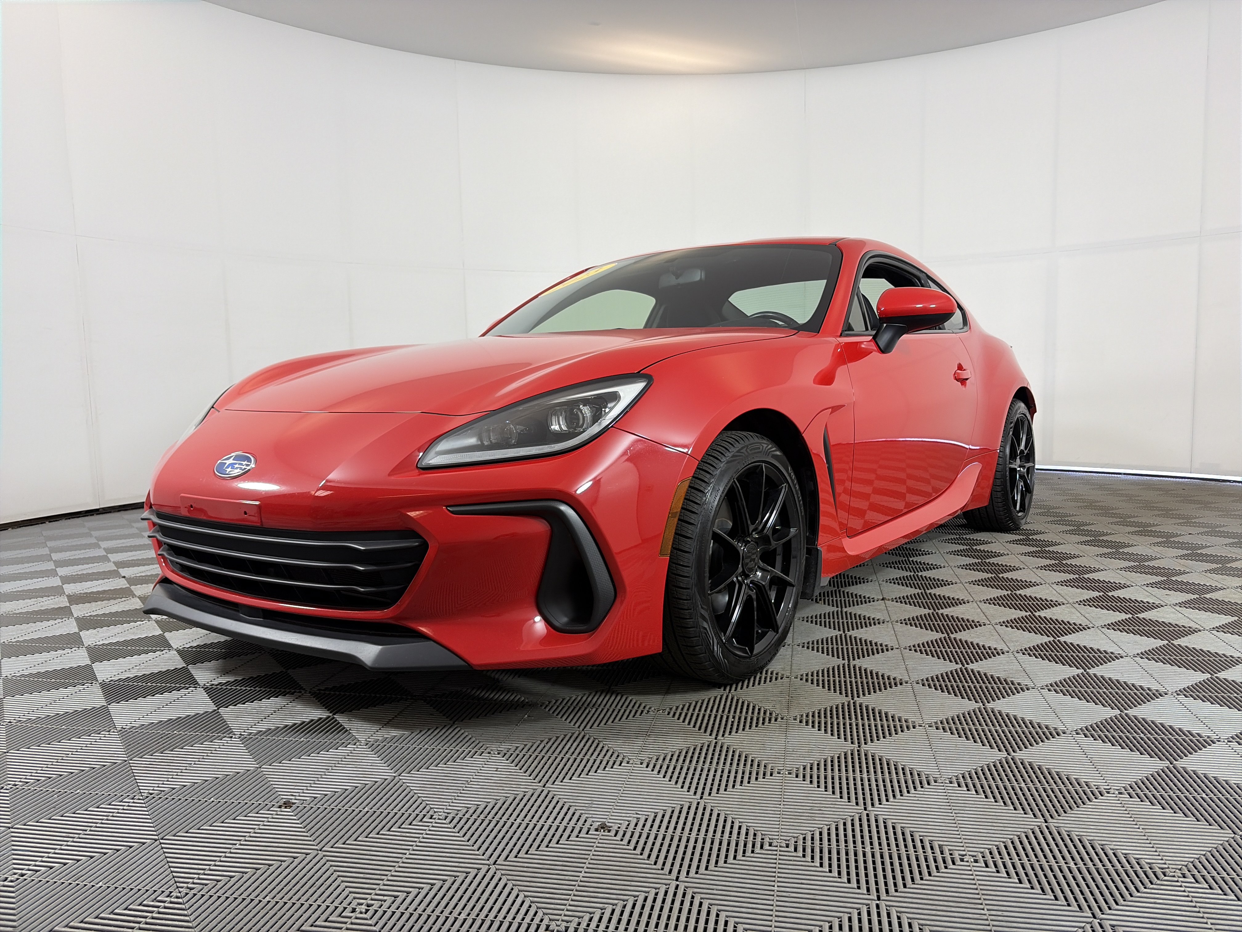 Used 2023 Subaru BRZ Limited RWD image 2