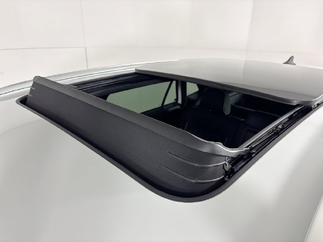 New 2026 Volkswagen Atlas Cross Sport SEL Premium R-Line AWD/4WD image 23