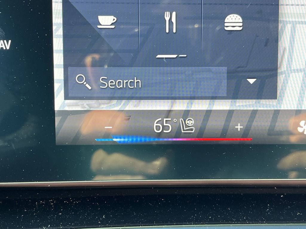 Used 2025 BMW X1 xDrive28i w/ Technology Package image 19