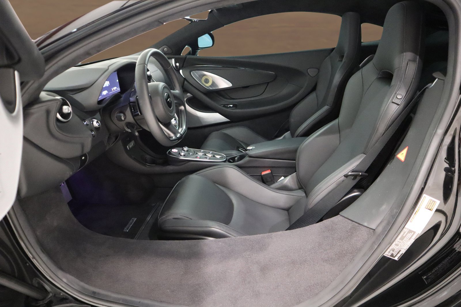 Used 2023 McLaren GT image 6