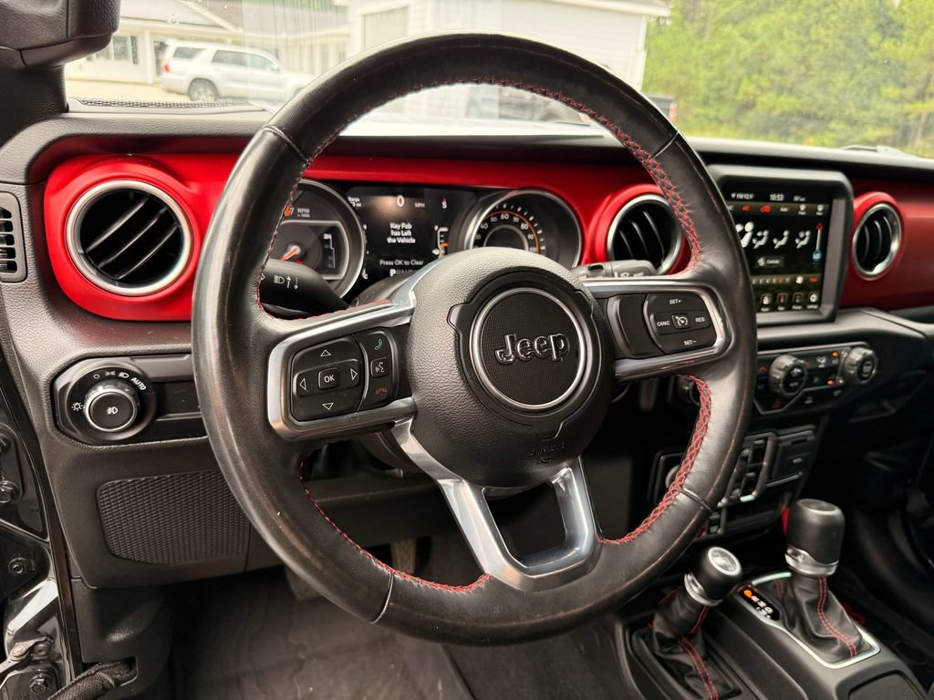 Used 2023 Jeep Wrangler Unlimited Rubicon w/ LED Lighting Group AWD/4WD image 18