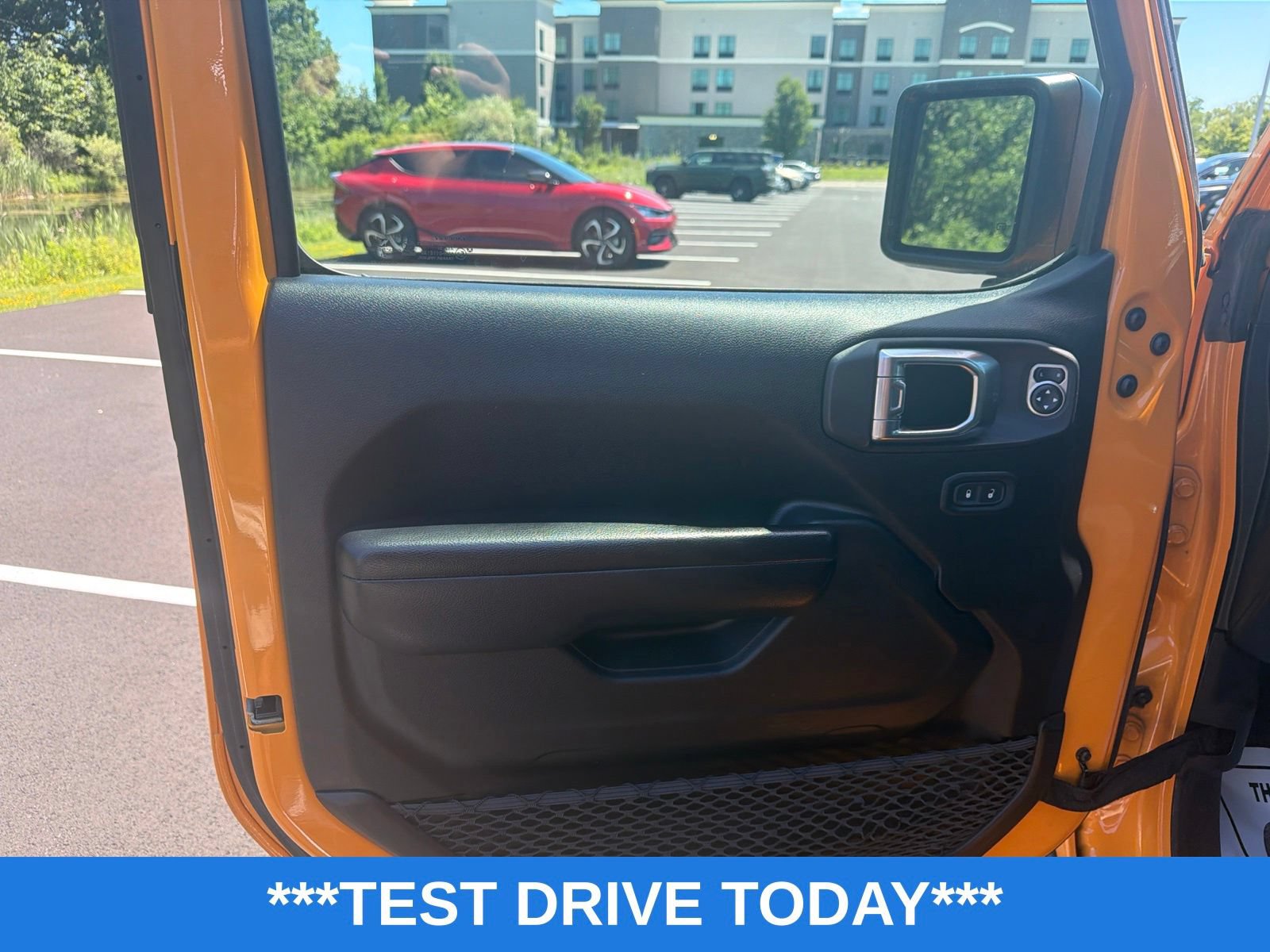 Used 2021 Jeep Wrangler Unlimited Sport AWD/4WD image 12