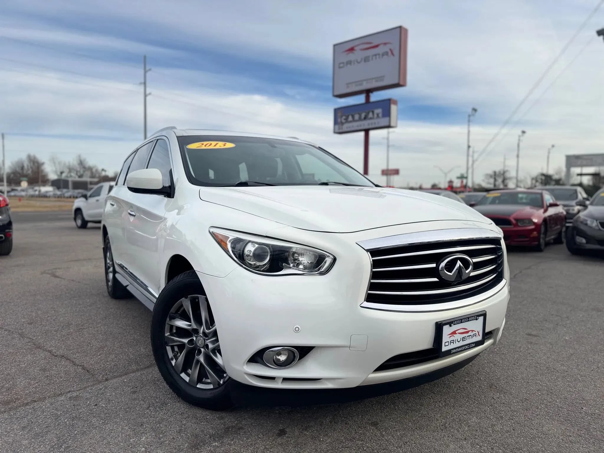 Used 2013 INFINITI JX35 FWD w/ Premium Pkg