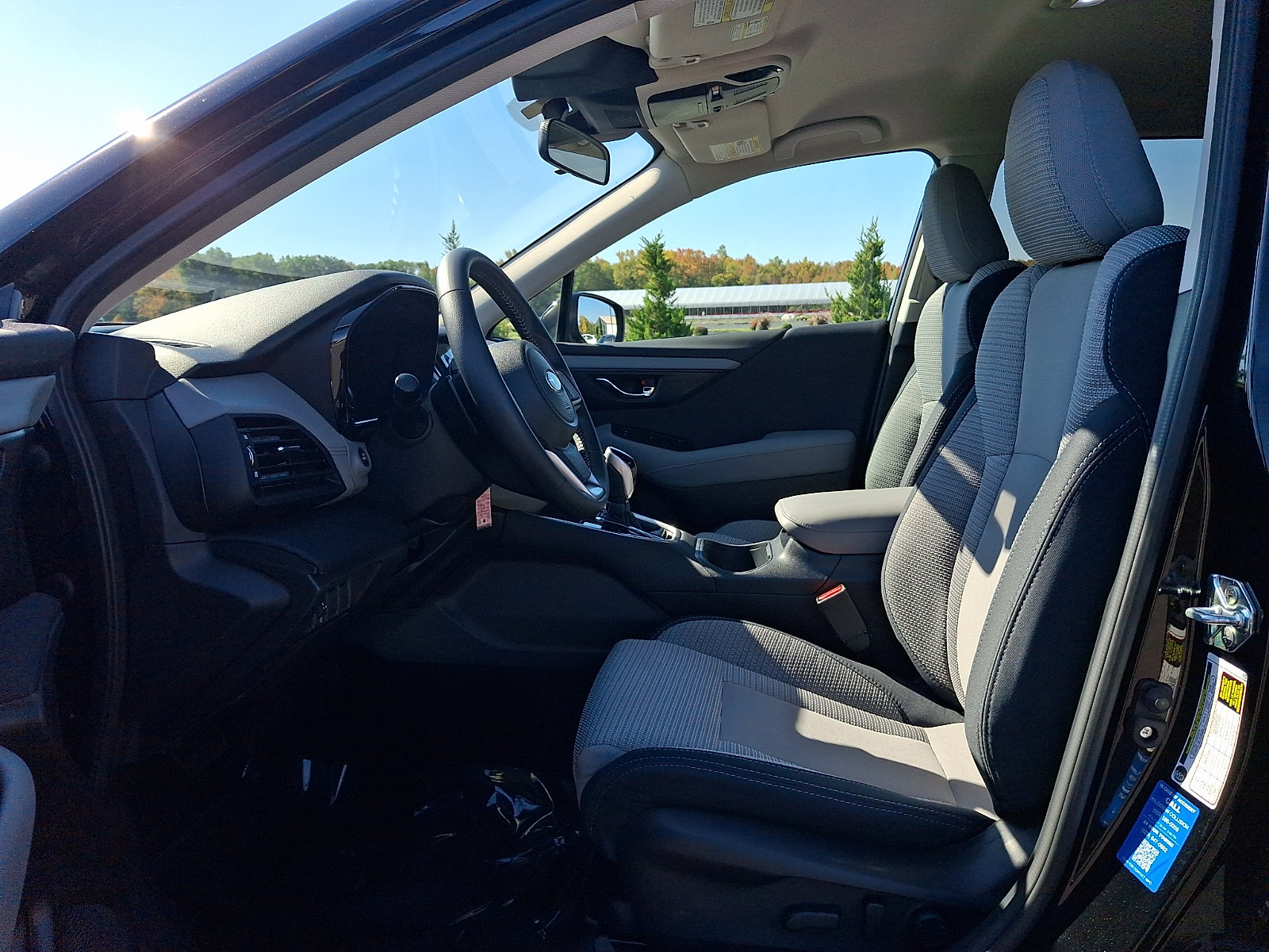 Certified 2025 Subaru Outback Premium AWD/4WD image 14