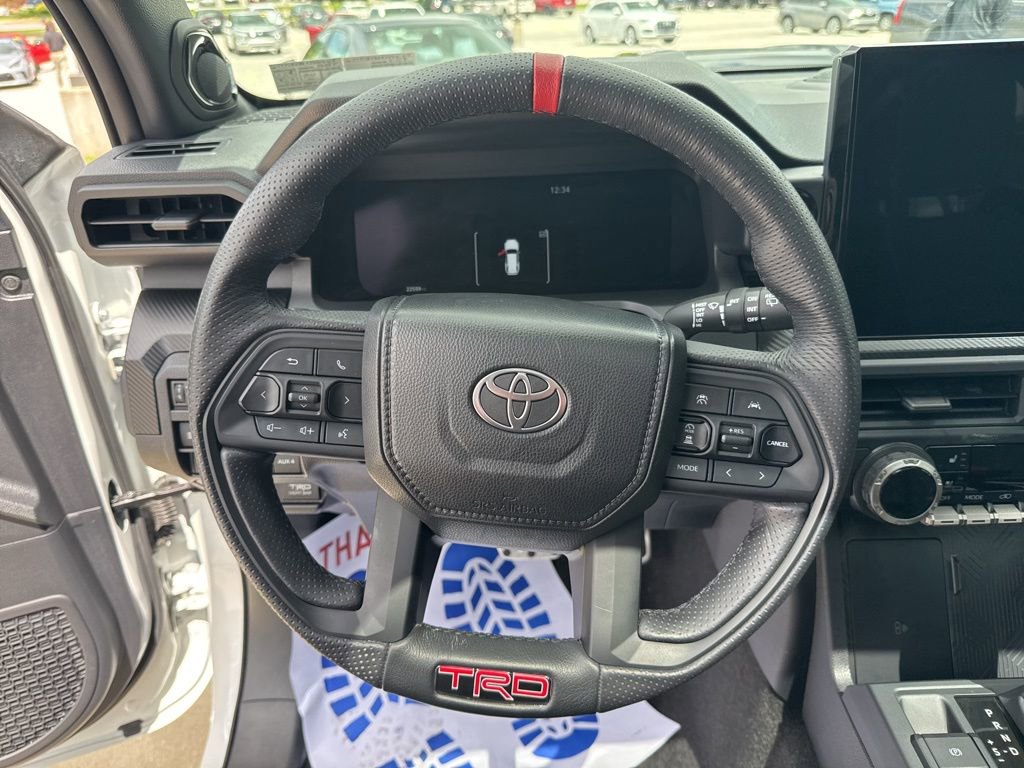 Used 2025 Toyota 4Runner TRD Pro AWD/4WD image 29