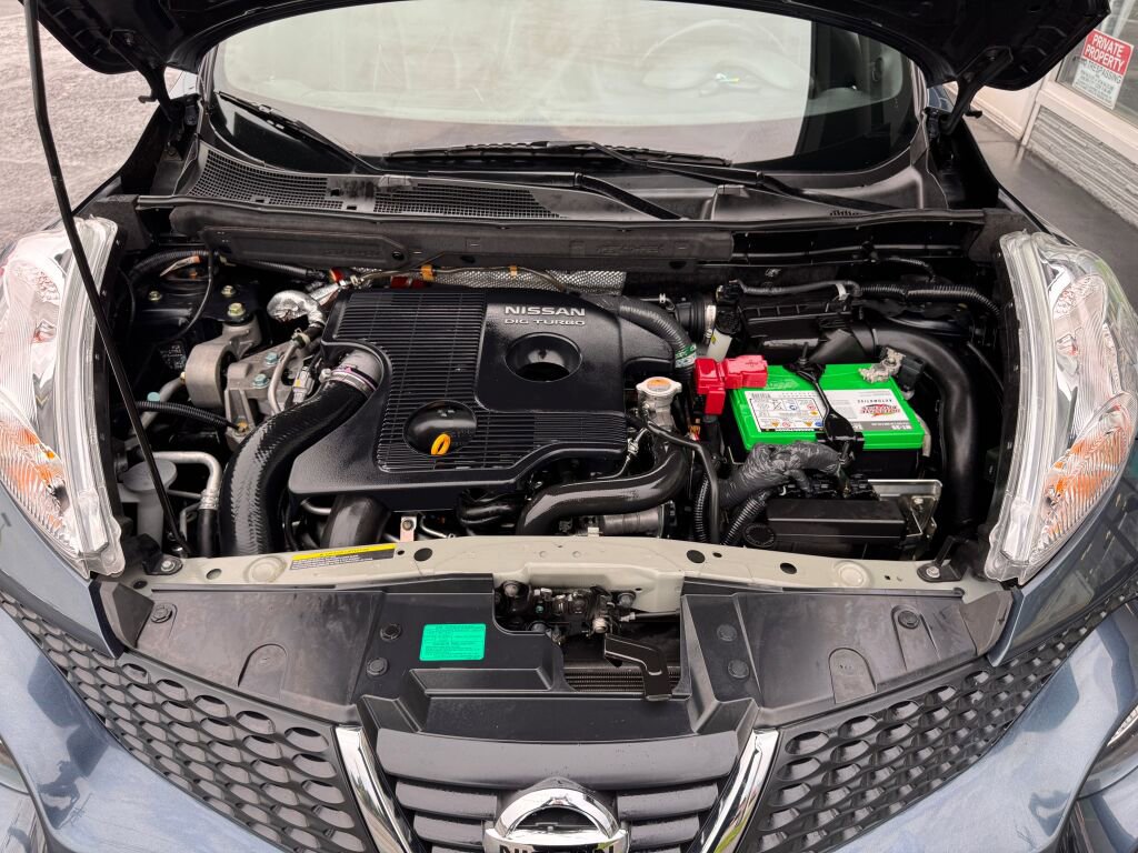 Used 2011 Nissan Juke SL image 30