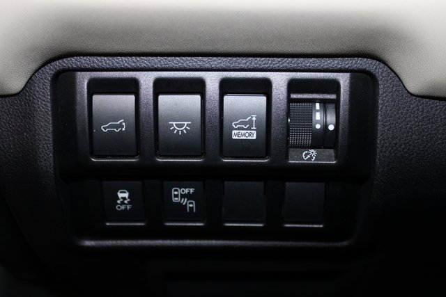 Used 2021 Subaru Ascent Touring image 23