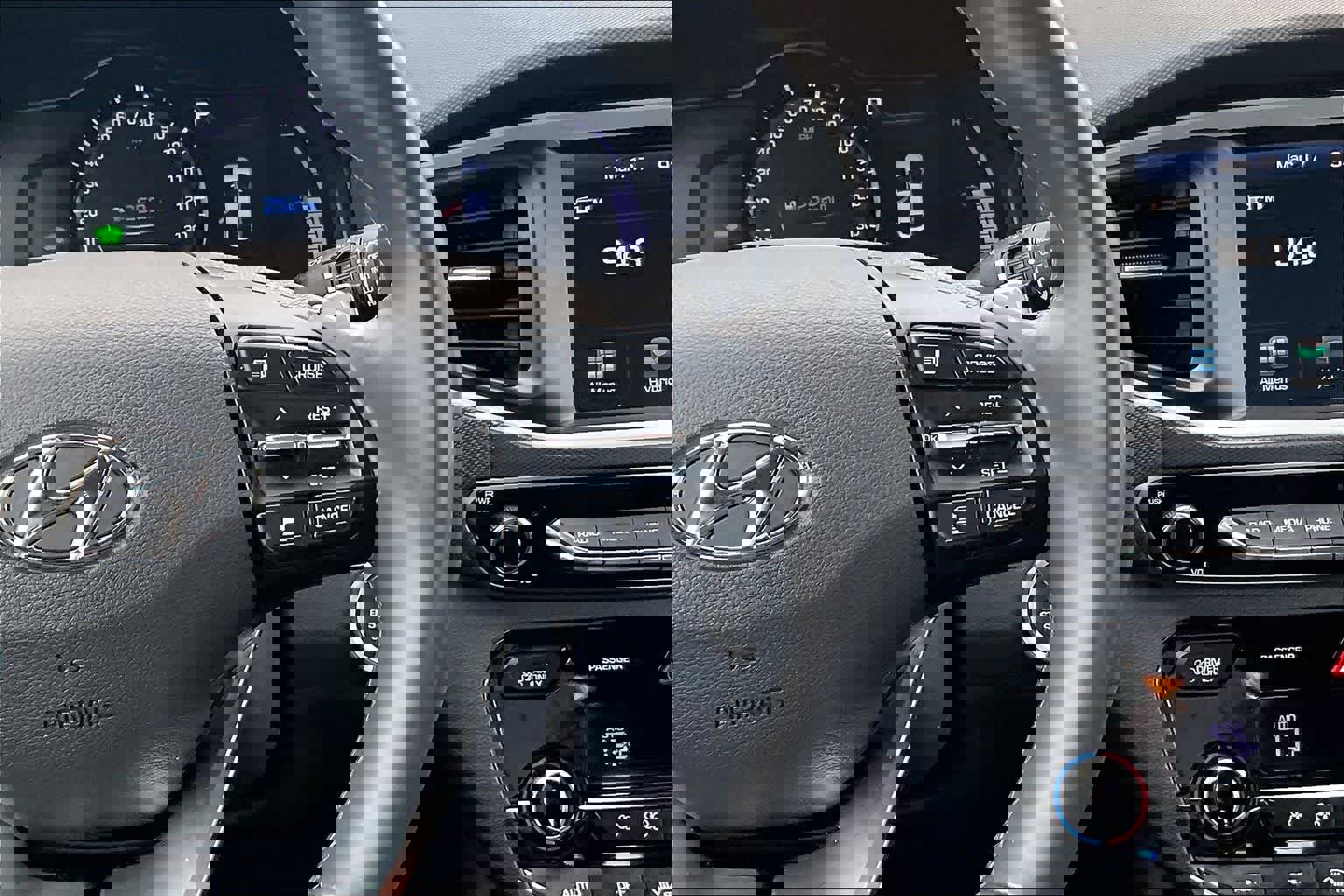 Used 2019 Hyundai Ioniq SEL image 26