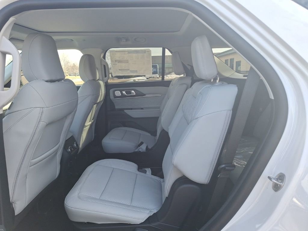New 2026 Ford Explorer Platinum w/ LUX Leather Package image 11