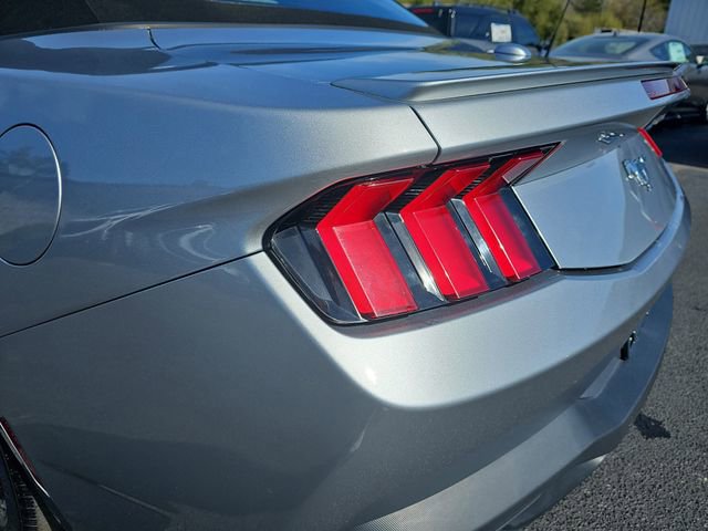 Used 2024 Ford Mustang Premium image 34