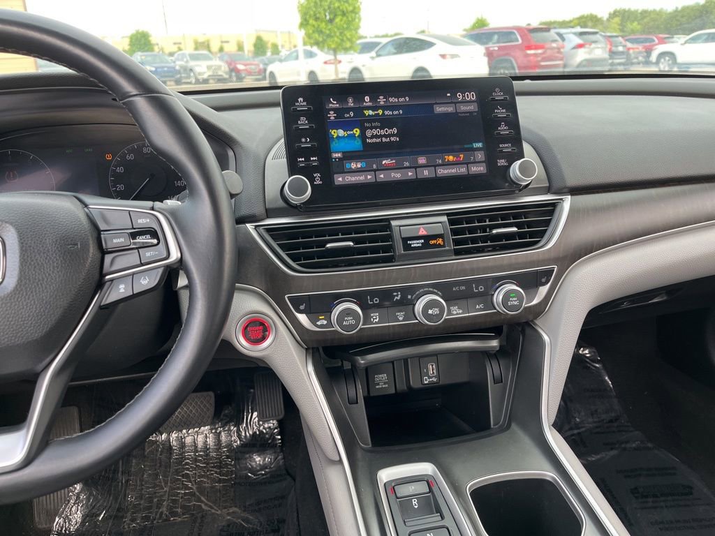 Certified 2018 Honda Accord EX-L image 16