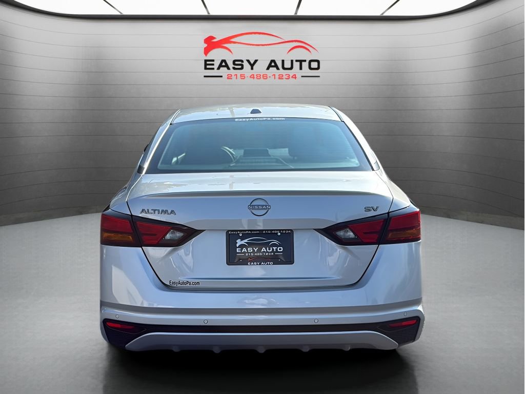 Used 2023 Nissan Altima 2.5 SV image 4