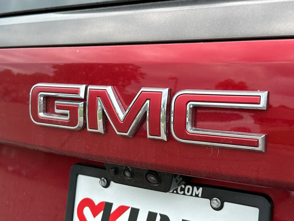 New 2026 GMC Yukon AT4 Ultimate w/ LPO, Floor Liner Package AWD/4WD image 46
