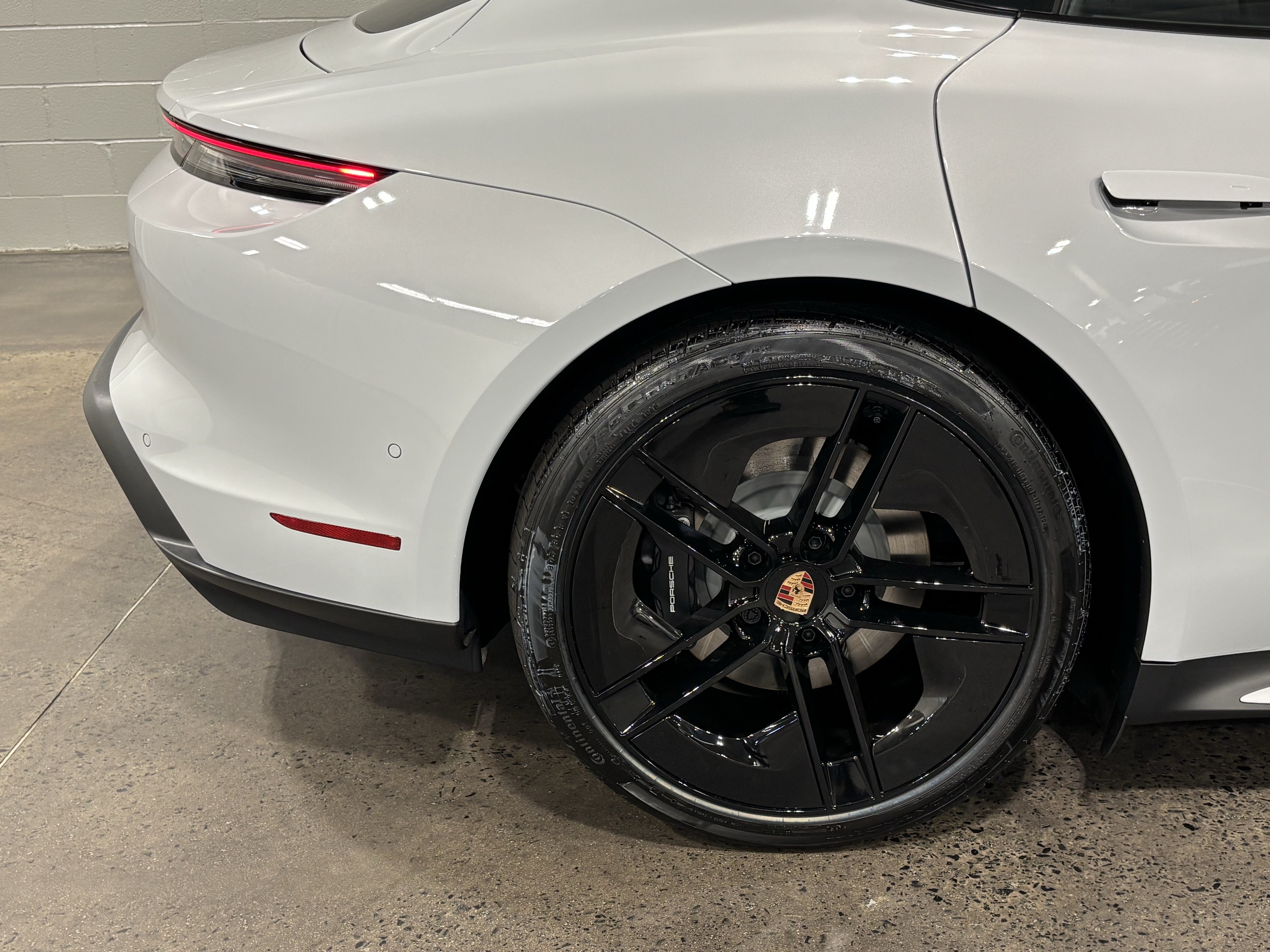New 2026 Porsche Taycan AWD/4WD image 36