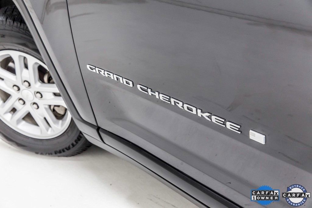 Used 2024 Jeep Grand Cherokee Laredo image 12