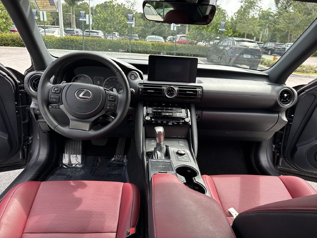 Used 2023 Lexus IS 300 w/ Comfort Package RWD image 36