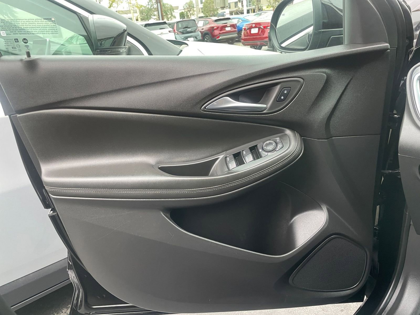 Used 2025 Buick Encore GX Preferred image 18