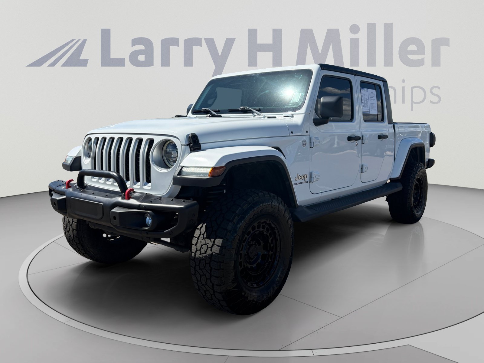 Used 2020 Jeep Gladiator Overland AWD/4WD image 1