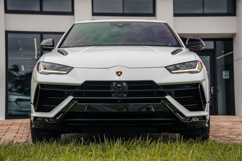 Used 2024 Lamborghini Urus S AWD/4WD image 9