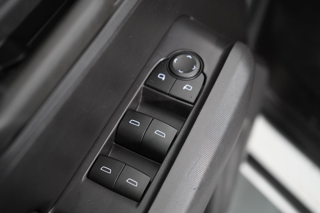 Used 2023 Chevrolet Colorado W/T w/ Safety Package AWD/4WD image 18