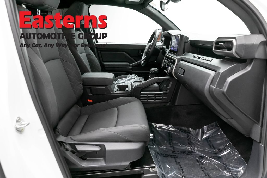 Used 2024 Toyota Tacoma SR RWD image 20